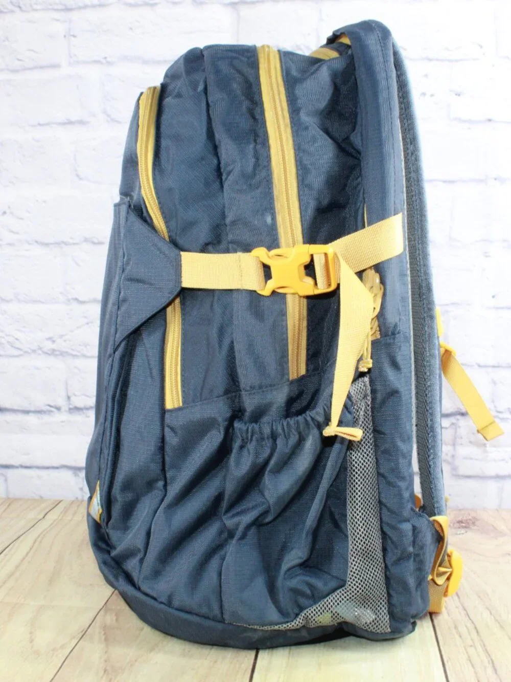 READ–LL Bean Unisex Adult Comfort Carry Portable Locker Pack 42L Backpack Hiking
